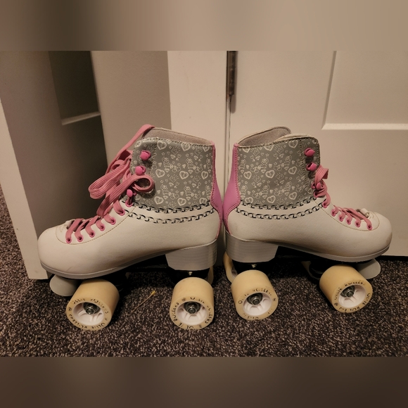 Roller skates - Picture 3 of 3